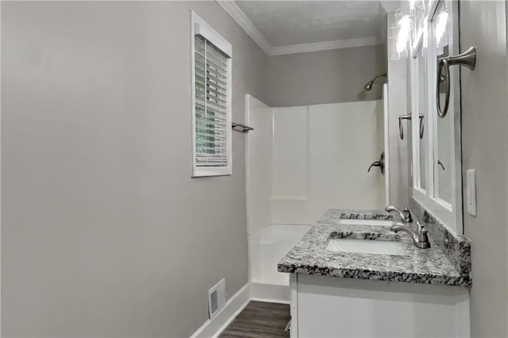 3 bedroom, 2 bathroom, 2,224 sq ft single family residence for rent at 2493 Seneca Trail, Duluth, GA 30096 for $2,440 a month — photo 9