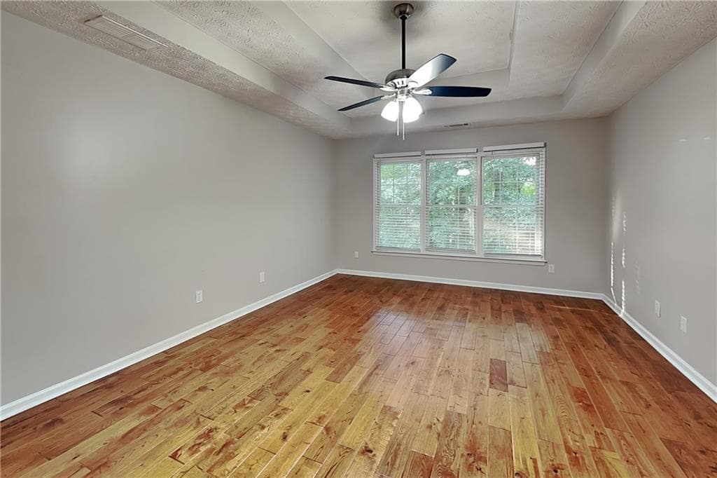 4 bedroom, 3 bathroom, 2,893 sq ft single family residence for rent at 772 Rockfount Way, Lawrenceville, GA 30043 for $2,590 a month — photo 5