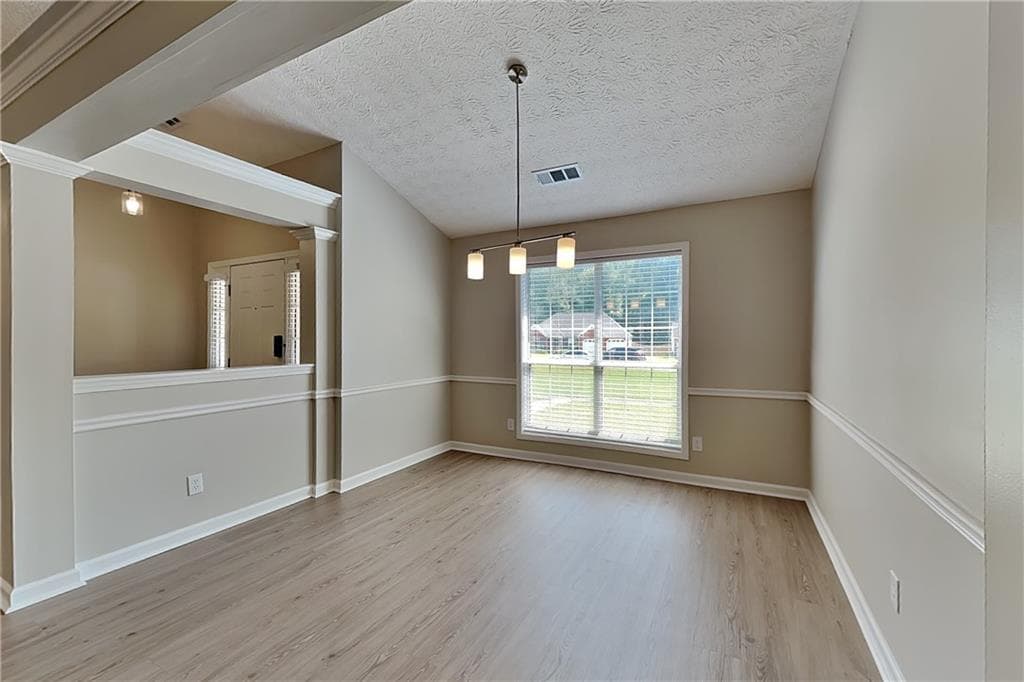 3 bedroom, 2 bathroom, 1,789 sq ft single family residence for rent at 2494 Insdale Trace, Acworth, GA 30101 for $2,195 a month — photo 8