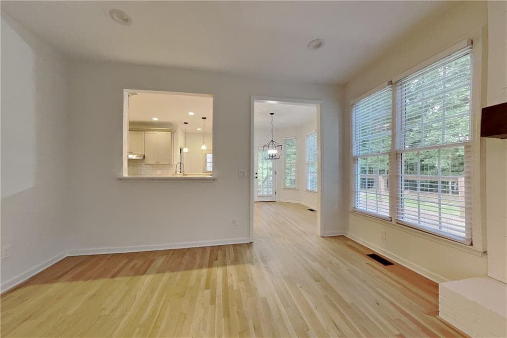 4 bedroom, 4 bathroom, 2,969 sq ft single family residence for rent at 1025 Russell Point, Suwanee, GA 30024 for $3,675 a month — photo 2