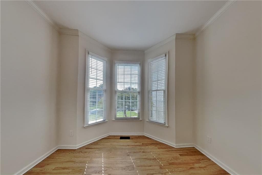 4 bedroom, 4 bathroom, 2,969 sq ft single family residence for rent at 1025 Russell Point, Suwanee, GA 30024 for $3,675 a month — photo 5