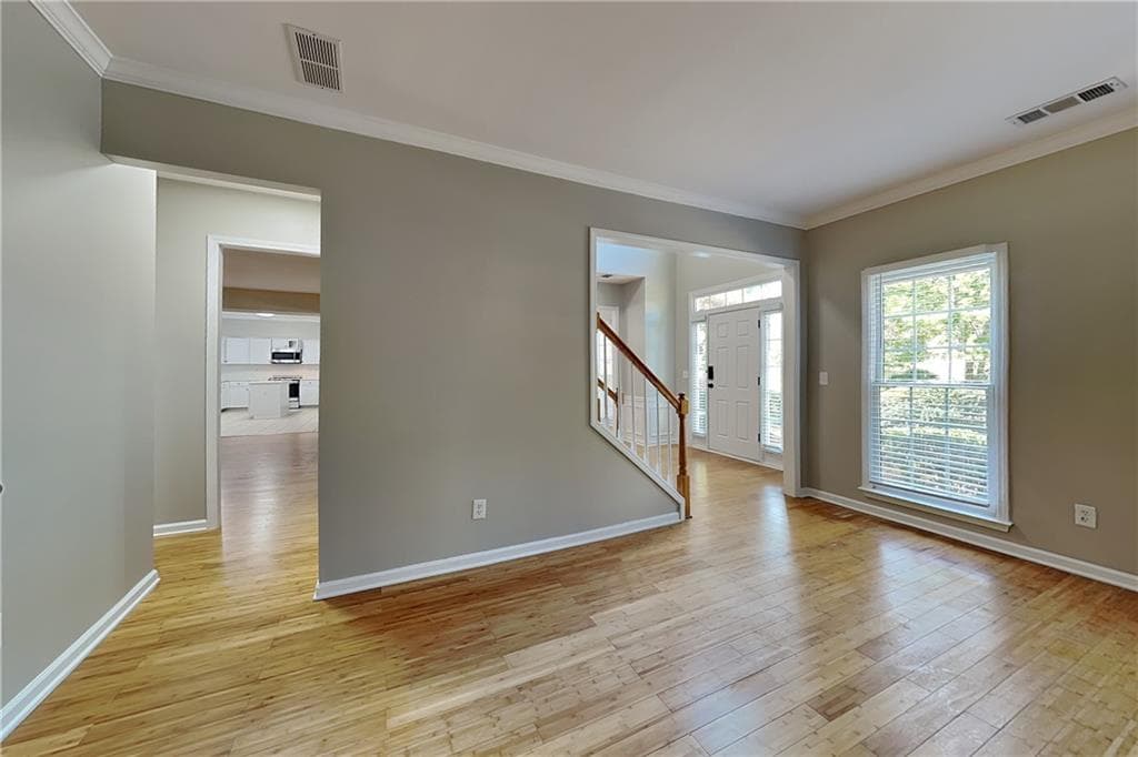 4 bedroom, 3 bathroom, 2,860 sq ft single family residence for rent at 6520 Ganton Drive, Johns Creek, GA 30097 for $3,575 a month — photo 4