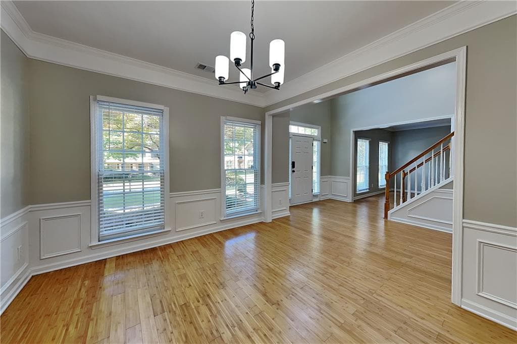 4 bedroom, 3 bathroom, 2,860 sq ft single family residence for rent at 6520 Ganton Drive, Johns Creek, GA 30097 for $3,575 a month — photo 7