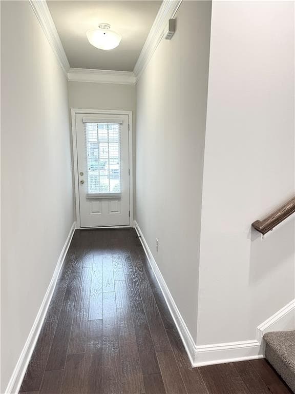 3 bedroom, 3 bathroom, 1,928 sq ft townhouse for sale at 2560 Norwich Trace, Snellville, GA 30078 — photo 4