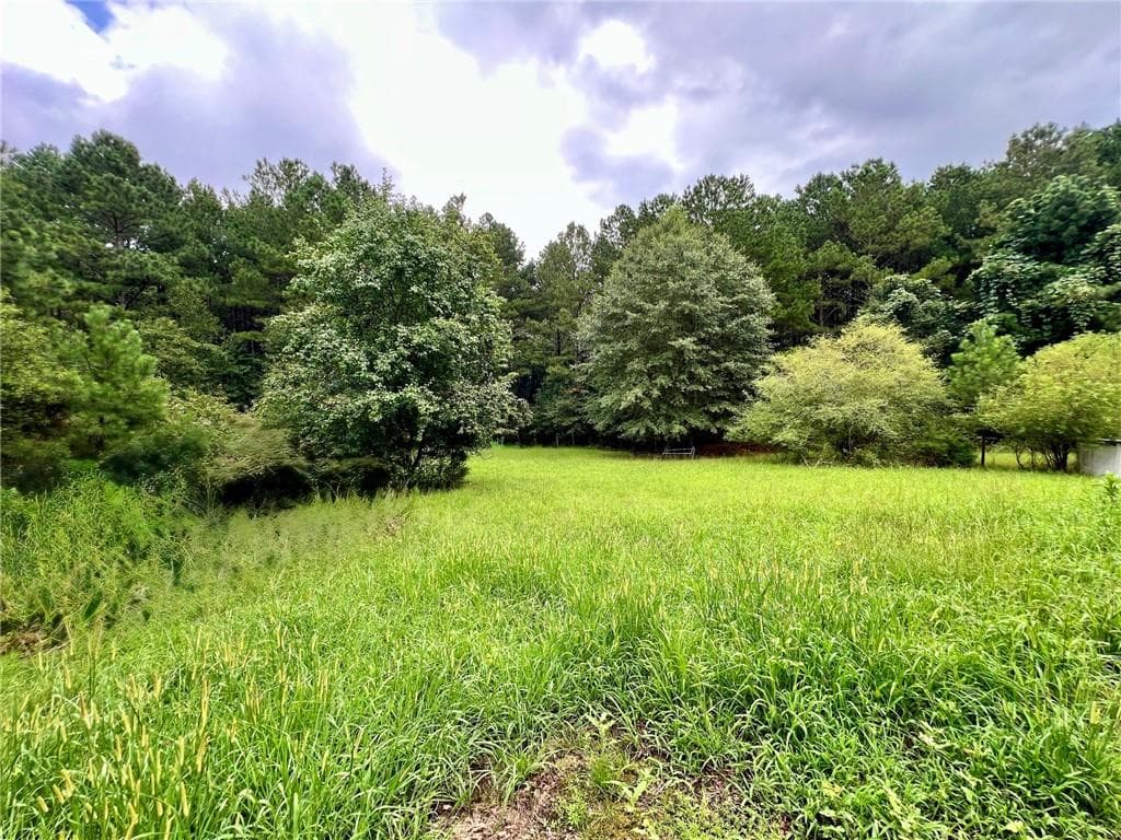 4 bedroom, 2 bathroom, 2,033 sq ft single family residence for sale at 1383 Sims Road, Winder, GA 30680 — photo 7