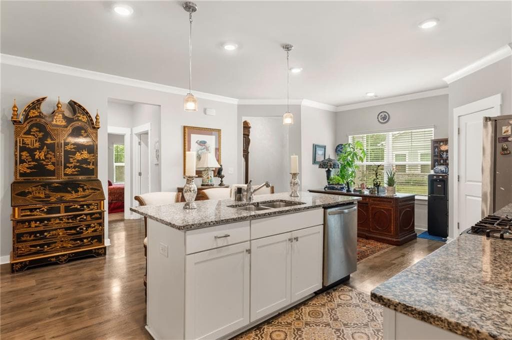3 bedroom, 2 bathroom, 1,823 sq ft townhouse for sale at 2986 Rambler Drive, Loganville, GA 30052 — photo 6