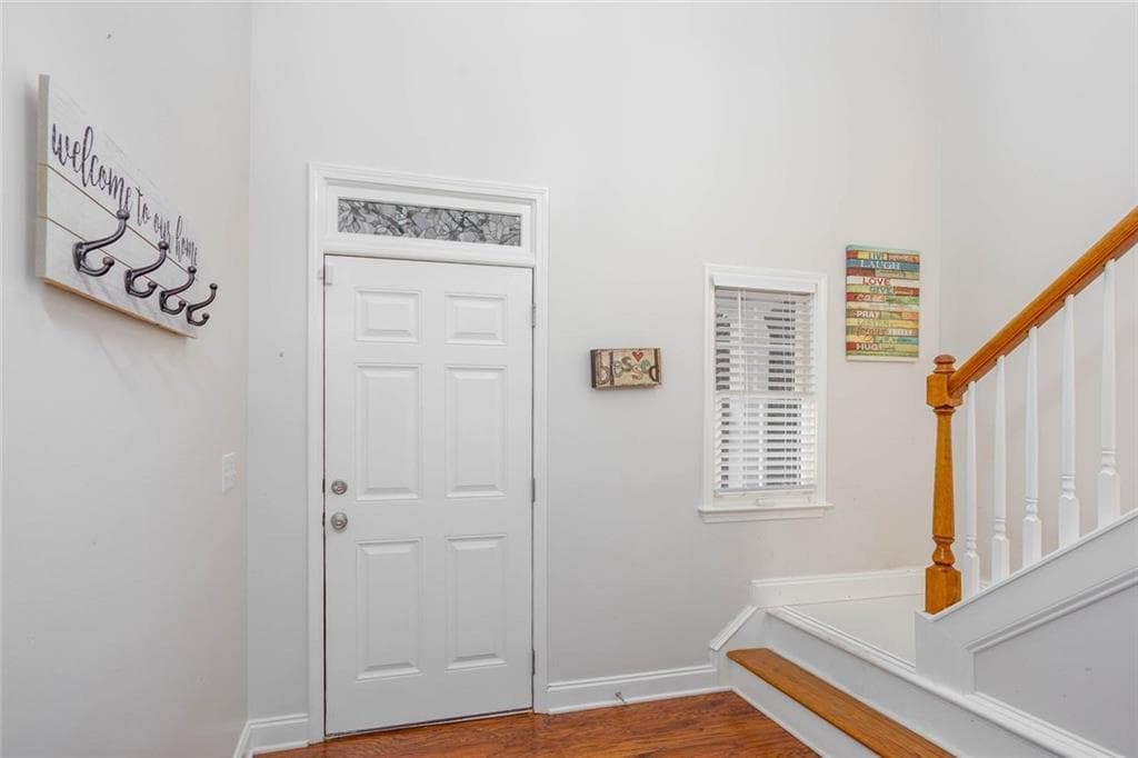 3 bedroom, 3 bathroom, 1,702 sq ft single family residence for sale at 3608 High Battery Bluff, Acworth, GA 30101 — photo 4