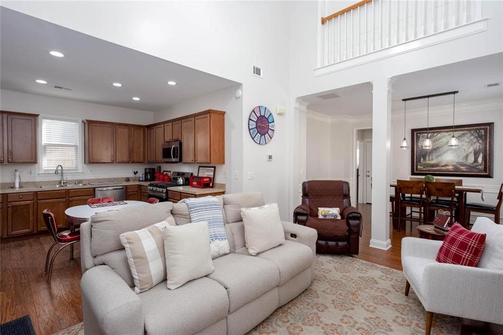3 bedroom, 3 bathroom, 1,702 sq ft single family residence for sale at 3608 High Battery Bluff, Acworth, GA 30101 — photo 9