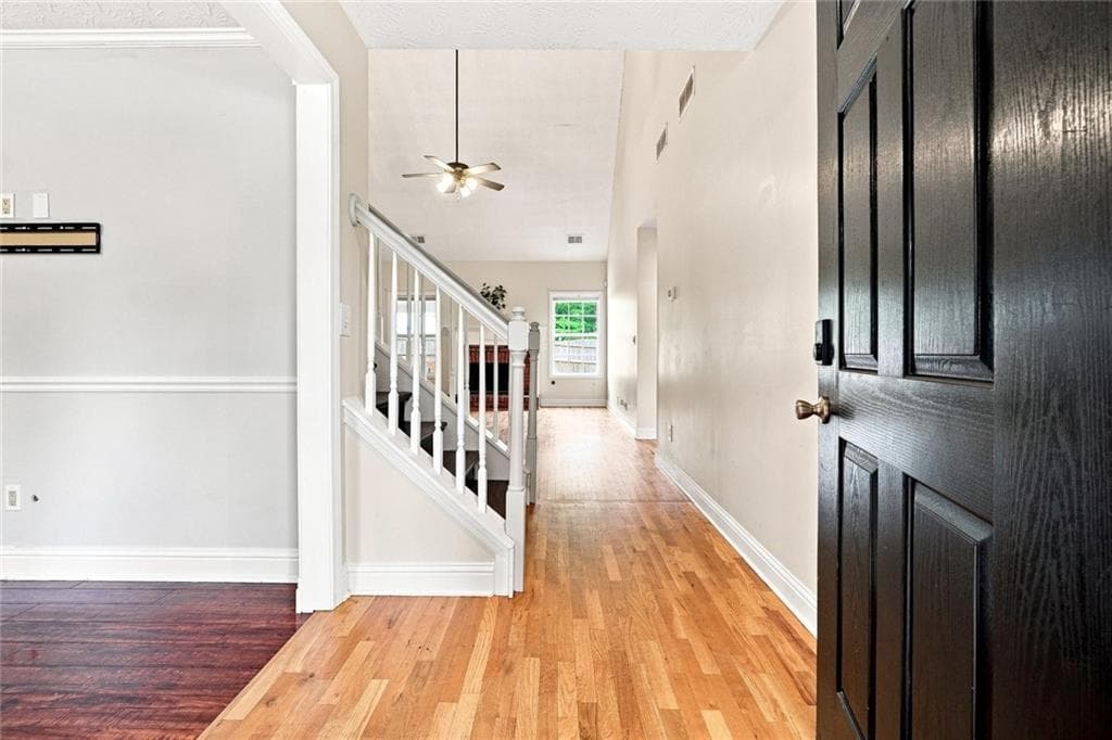 4 bedroom, 3 bathroom, 2,274 sq ft single family residence for sale at 4120 Savannah Ridge Trace, Loganville, GA 30052 — photo 4