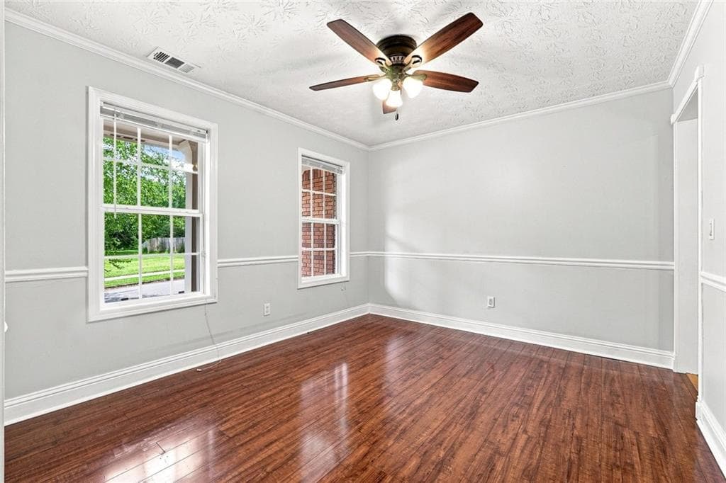 4 bedroom, 3 bathroom, 2,274 sq ft single family residence for sale at 4120 Savannah Ridge Trace, Loganville, GA 30052 — photo 6