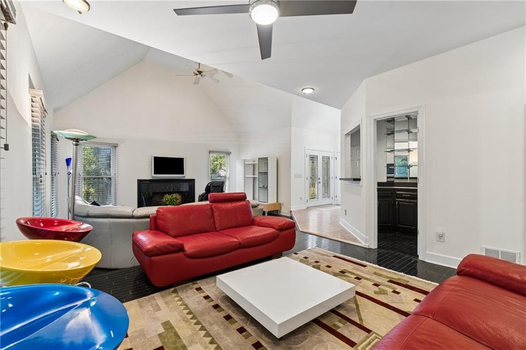 4 bedroom, 4 bathroom, 3,823 sq ft single family residence for sale at 210 Wessex Court, Sandy Springs, GA 30328 — photo 9