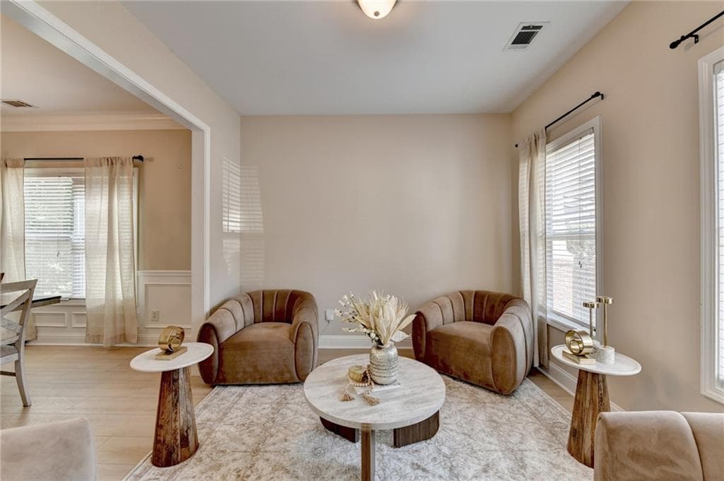 4 bedroom, 3 bathroom, 2,424 sq ft single family residence for sale at 4351 Suwanee Brook Court, Buford, GA 30518 — photo 5