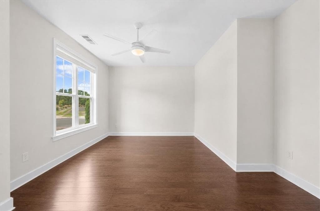 4 bedroom, 4 bathroom, 5,319 sq ft single family residence for sale at 4000 Great Pine Drive, Gainesville, GA 30504 — photo 7