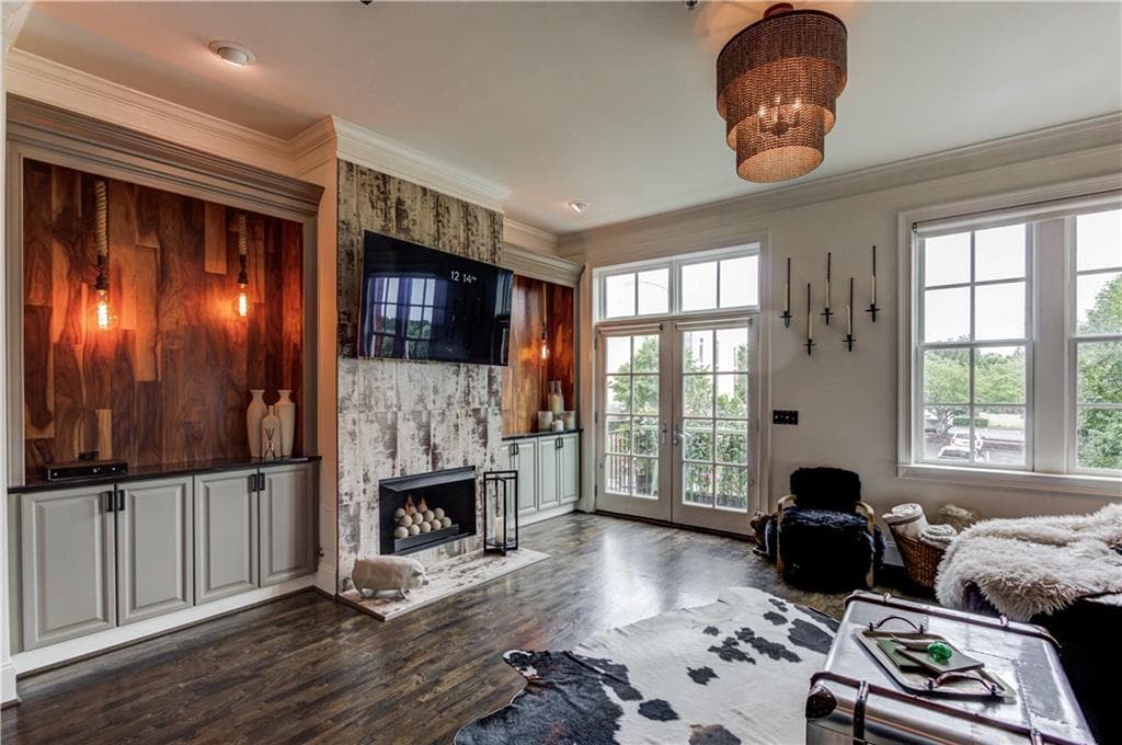2 bedroom, 3 bathroom, 2,080 sq ft condominium for sale at 3930 Charleston Market Street 218, Suwanee, GA 30024 — photo 7