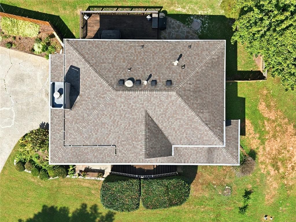 3 bedroom, 3 bathroom, 1,798 sq ft single family residence under contract at 4251 Joshua Way, Kennesaw, GA 30144 — photo 8