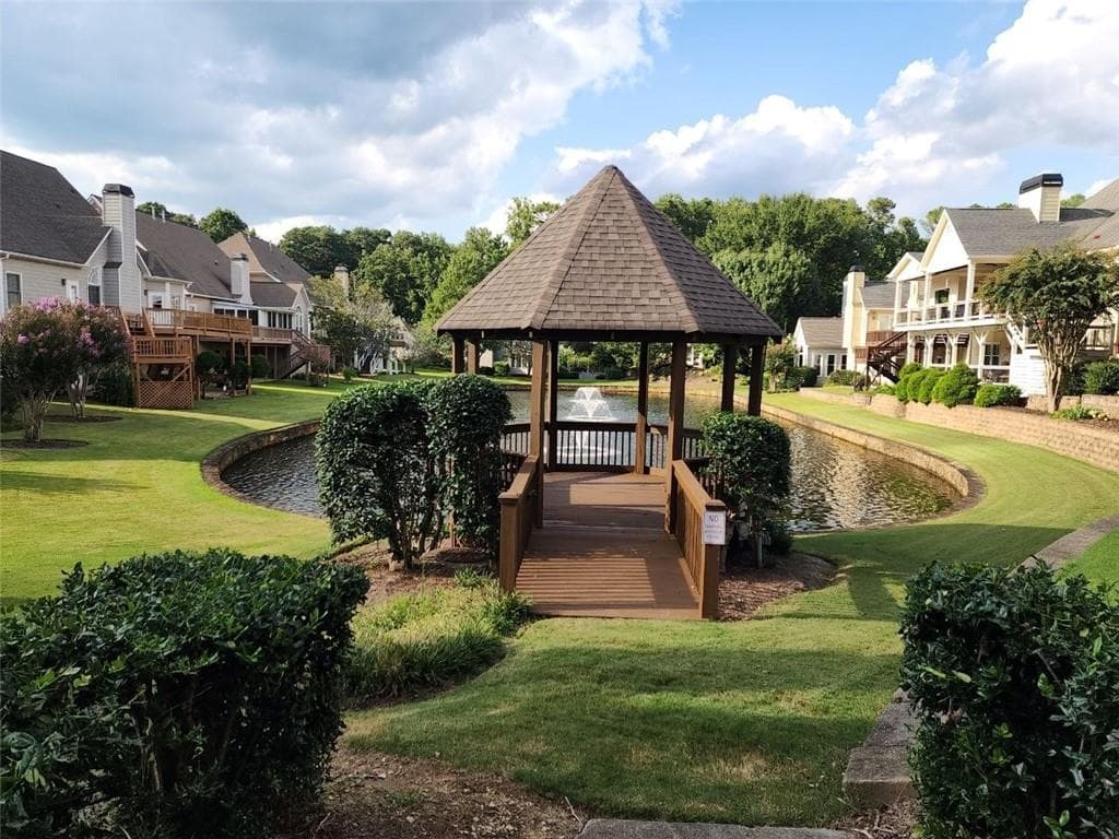 4 bedroom, 3 bathroom, 2,742 sq ft single family residence for sale at 743 Noble Oak Drive, Marietta, GA 30068 — photo 5