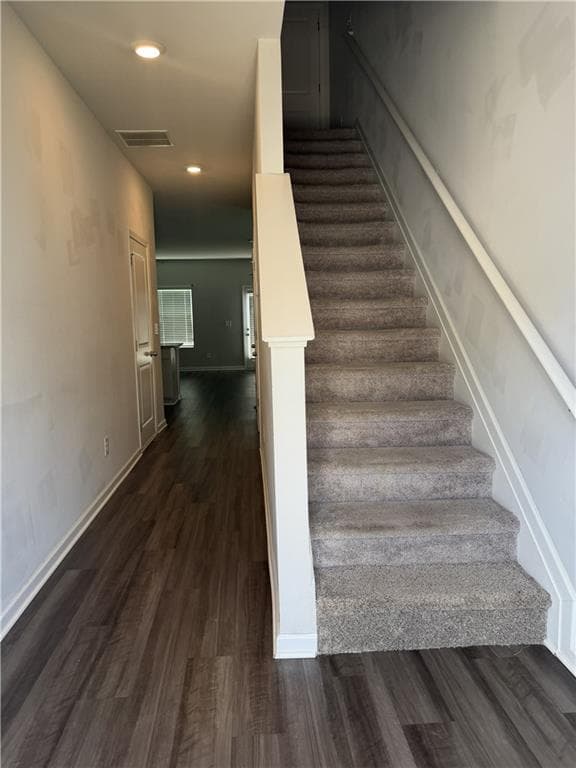 3 bedroom, 3 bathroom, 1,560 sq ft townhouse for rent at 137 Village Green Drive, Adairsville, GA 30103 for $1,675 a month — photo 2