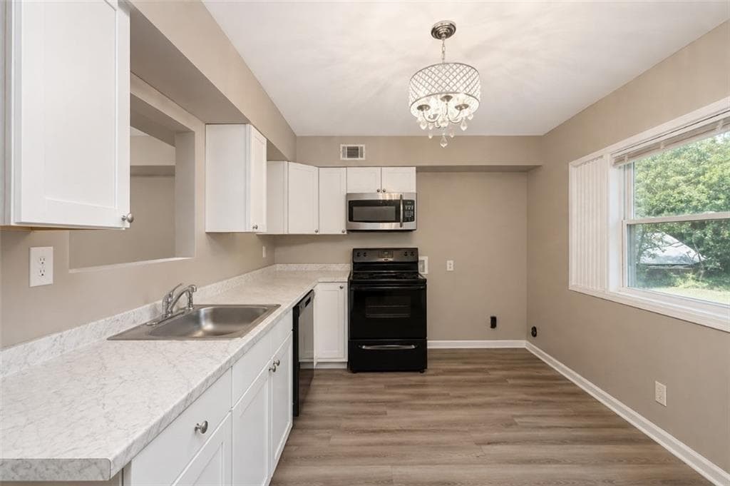 2 bedroom, 1 bathroom, 7,168 sq ft townhouse for rent at 88 Angie Drive, Mcdonough, GA 30252 for $1,497 a month — photo 5