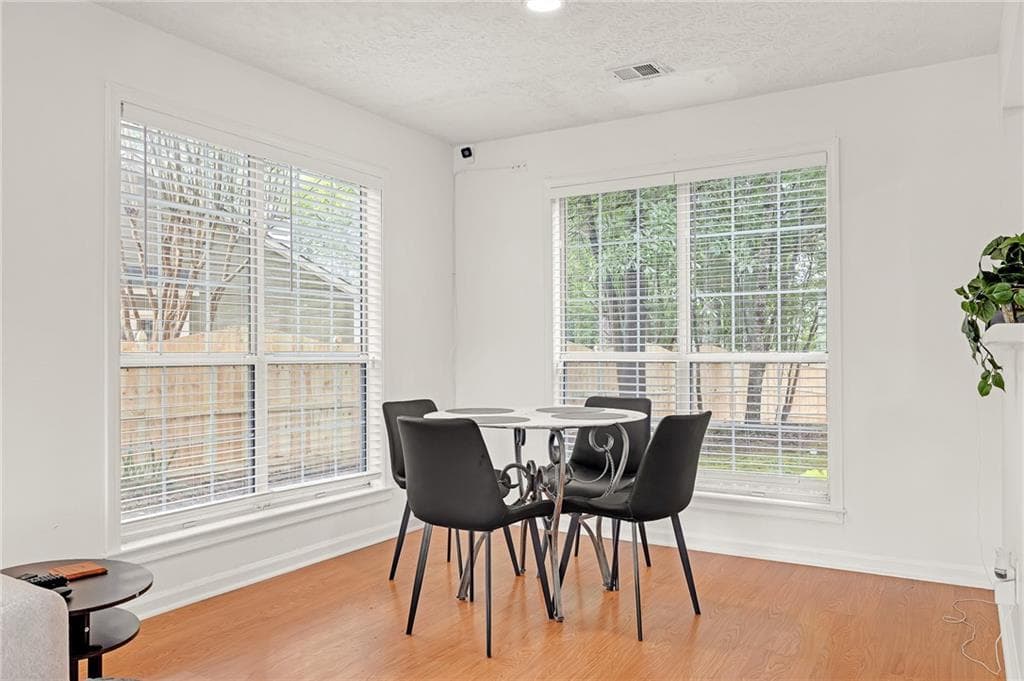 3 bedroom, 3 bathroom, 1,712 sq ft single family residence for sale at 3561 Plum Creek Trail, Kennesaw, GA 30152 — photo 7