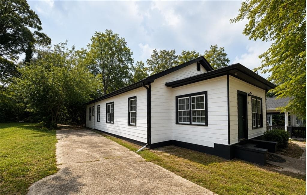 other for sale at 119 Ozone Street, Atlanta, GA 30314 — photo 5