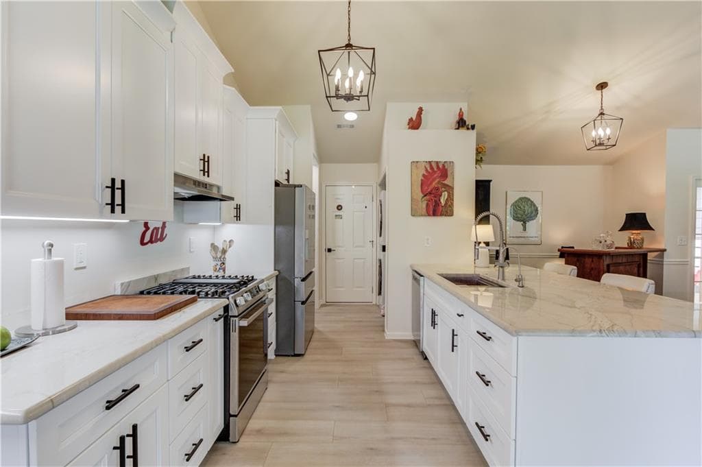 3 bedroom, 2 bathroom, 1,272 sq ft single family residence under contract at 1023 Laurel Green Lane, Sugar Hill, GA 30518 — photo 7