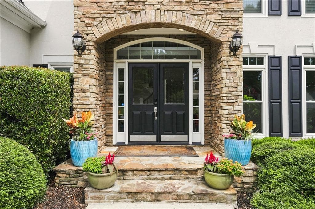 4 bedroom, 3 bathroom, 3,215 sq ft single family residence for sale at 3038 Tottenham Lane, Marietta, GA 30064 — photo 8