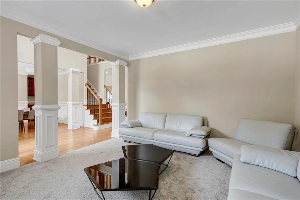 6 bedroom, 5 bathroom, 4,808 sq ft single family residence under contract at 2971 Mccannon Mill Drive, Dacula, GA 30019 — photo 10