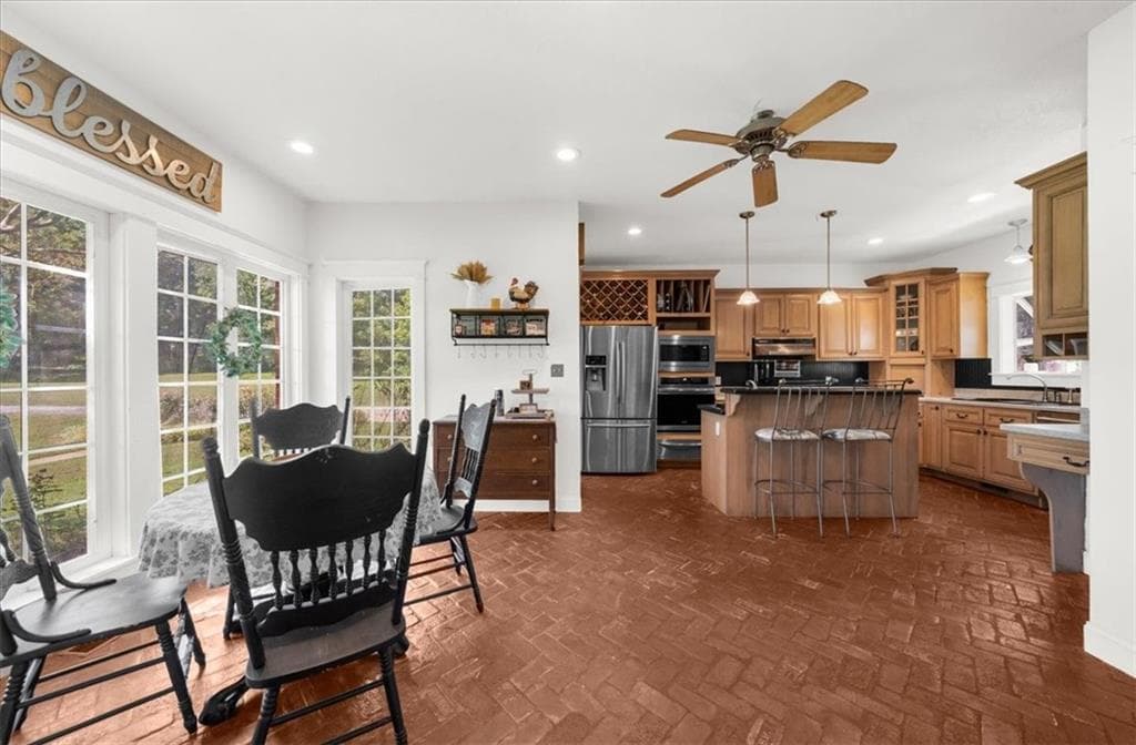 4 bedroom, 4 bathroom, 2,987 sq ft single family residence for sale at 8135 Wallace Wood Road, Gainesville, GA 30506 — photo 7