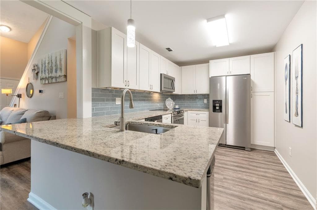 3 bedroom, 2 bathroom, 1,262 sq ft single family residence under contract at 146 Johns Bluff, Auburn, GA 30011 — photo 10