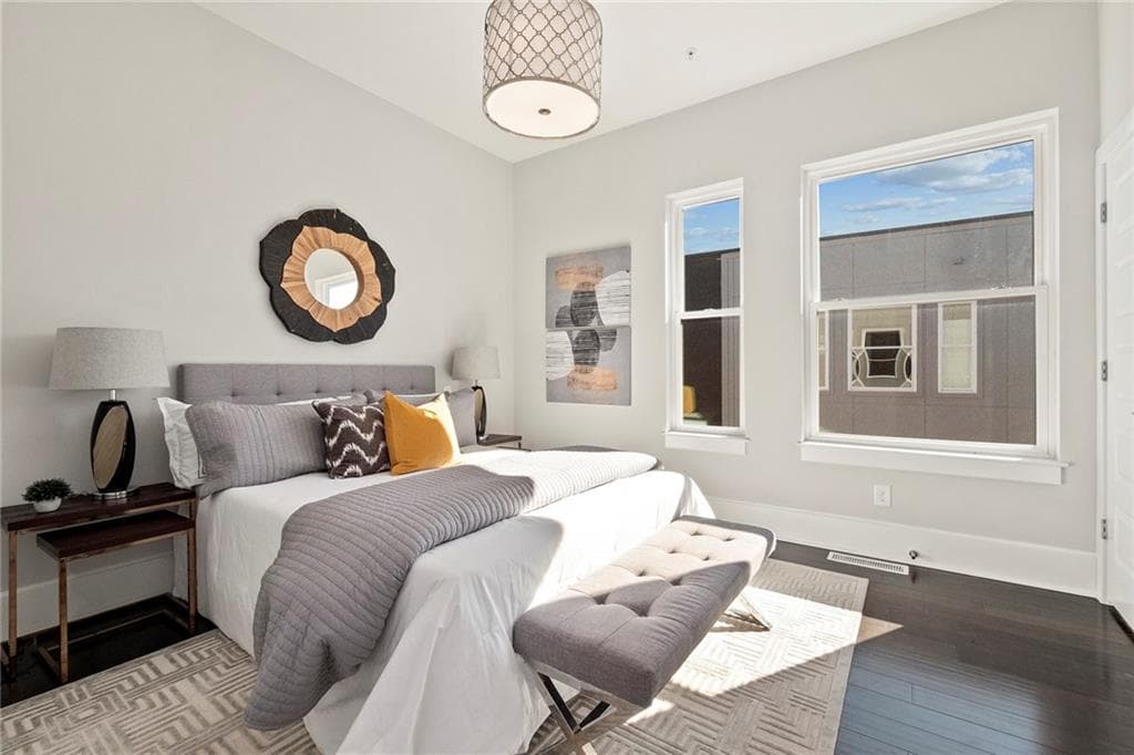 3 bedroom, 3 bathroom, 1,935 sq ft townhouse for sale at 456 Parkway Drive 14, Atlanta, GA 30308 — photo 3