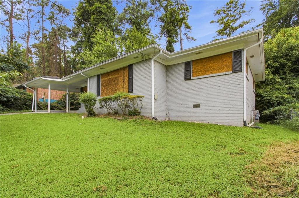 4 bedroom, 2 bathroom, 1,296 sq ft single family residence for sale at 1883 Cindy Drive, Decatur, GA 30032 — photo 2