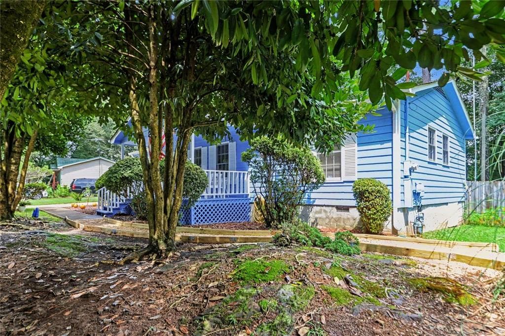 3 bedroom, 2 bathroom, 1,128 sq ft single family residence for sale at 107 Pine Haven Drive, Carrollton, GA 30116 — photo 6
