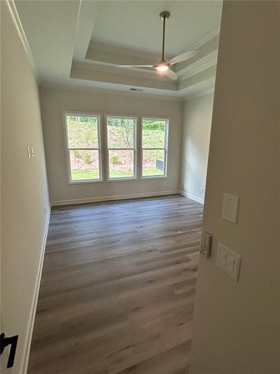 3 bedroom, 3 bathroom, 2,515 sq ft single family residence for sale at 1553 Assembly Circle, Gainesville, GA 30501 — photo 6