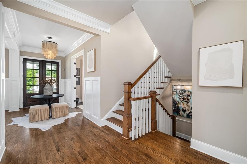 6 bedroom, 5 bathroom, 6,003 sq ft single family residence for sale at 410 Buckfield Lane, Milton, GA 30004 — photo 8