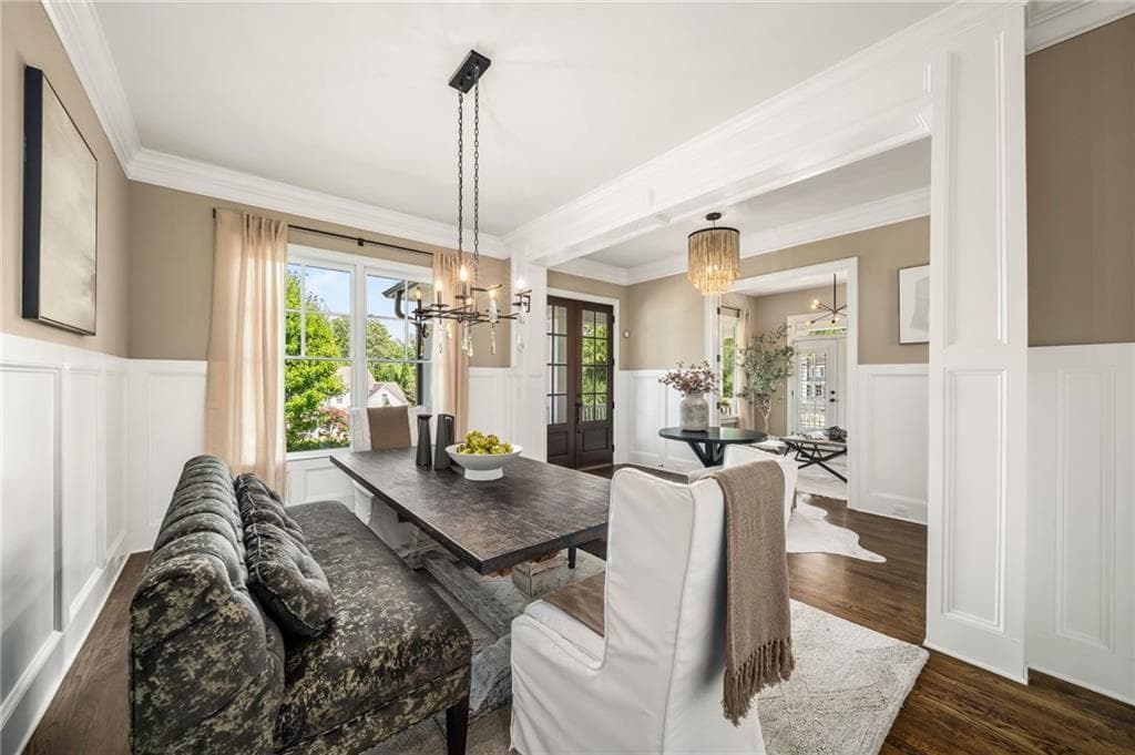 6 bedroom, 5 bathroom, 6,003 sq ft single family residence for sale at 410 Buckfield Lane, Milton, GA 30004 — photo 10