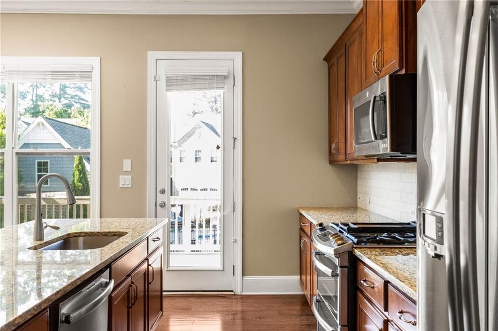 4 bedroom, 4 bathroom, 2,365 sq ft townhouse for sale at 1760 Alec Place, Atlanta, GA 30329 — photo 10