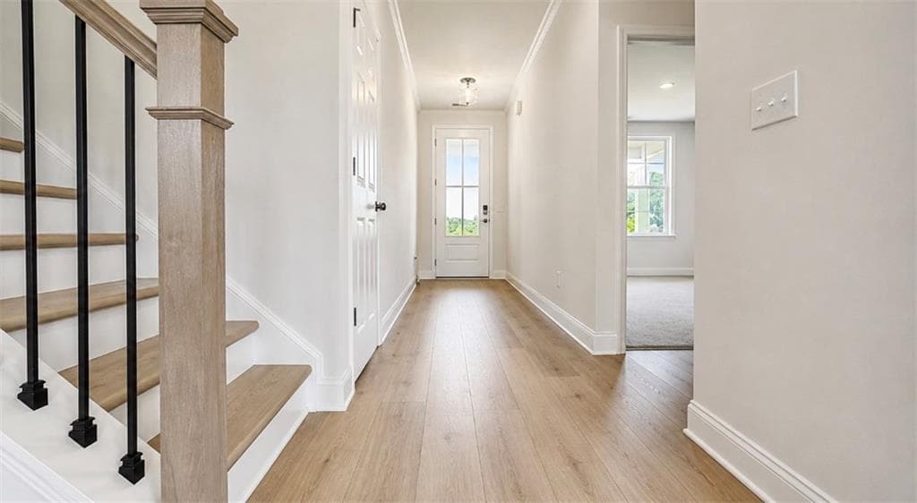 5 bedroom, 4 bathroom, 2,655 sq ft single family residence for sale at 507 Grand Wehunt Drive, Hoschton, GA 30548 — photo 3