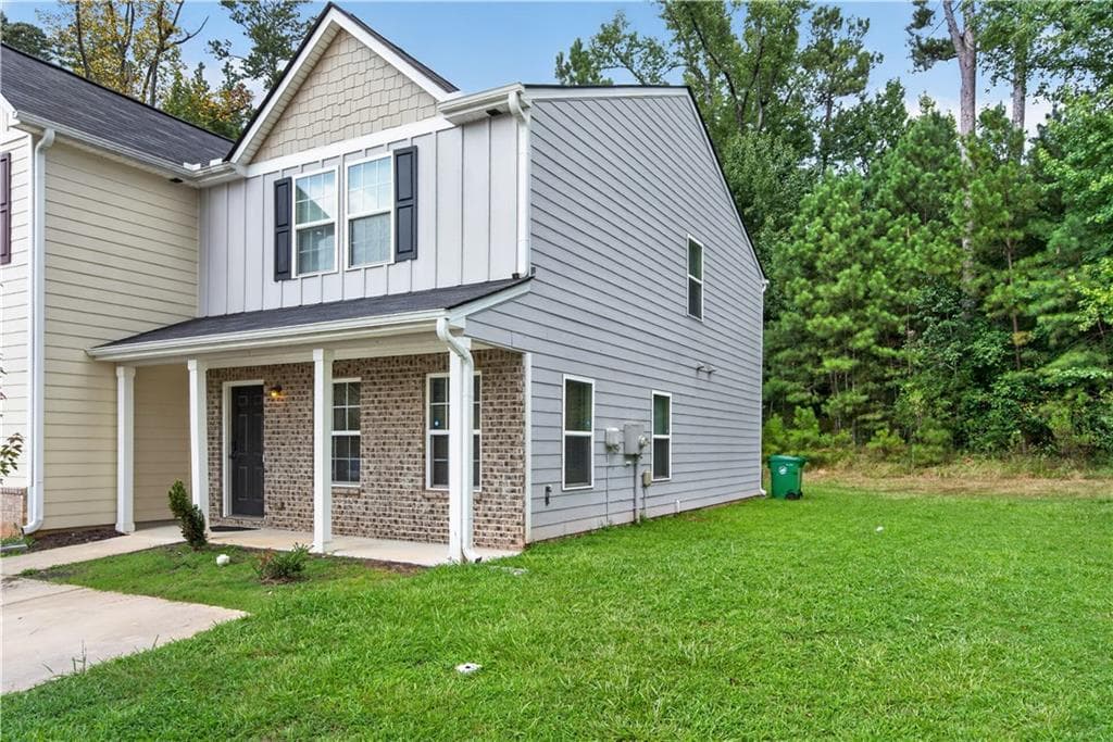 3 bedroom, 3 bathroom, 1,440 sq ft townhouse for sale at 2568 Piering Drive, Lithonia, GA 30038 — photo 5