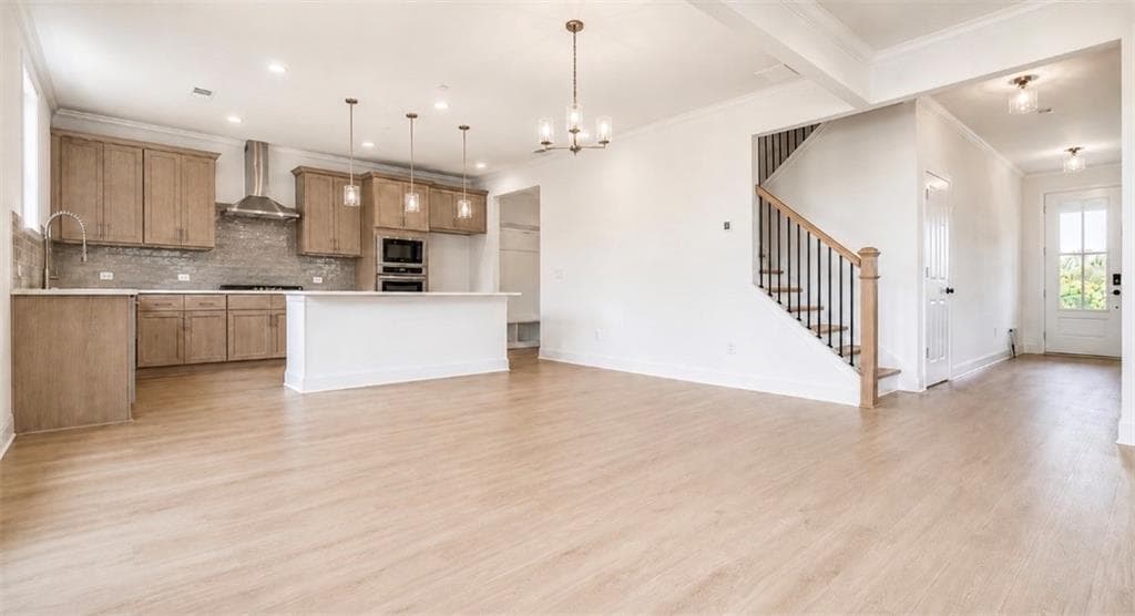 5 bedroom, 4 bathroom, 2,655 sq ft single family residence for sale at 507 Grand Wehunt Drive, Hoschton, GA 30548 — photo 4