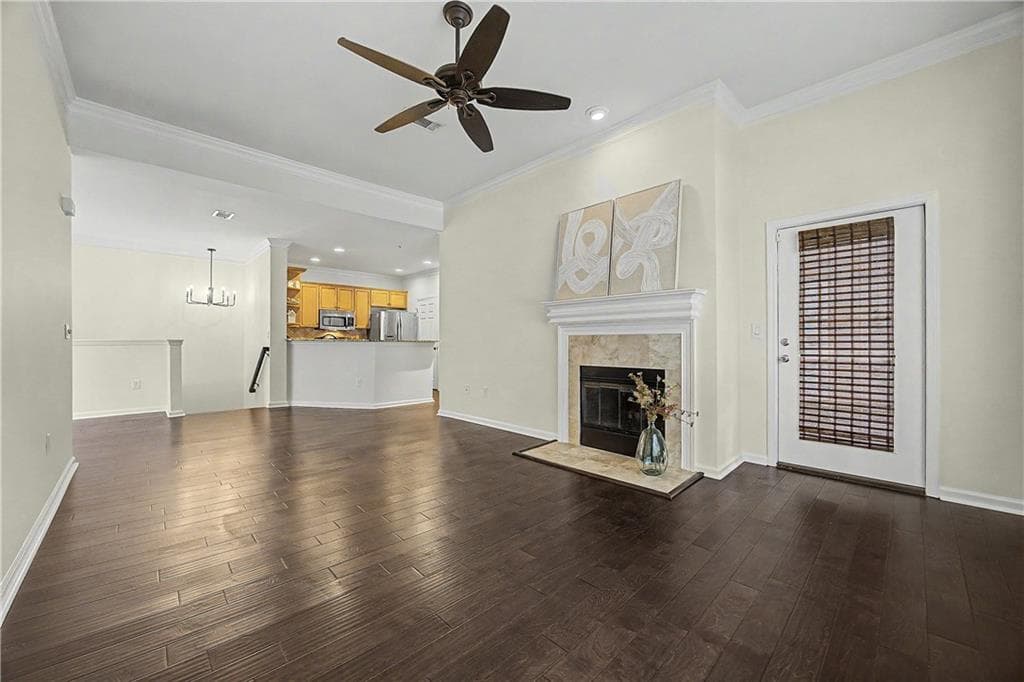 2 bedroom, 2 bathroom, 1,434 sq ft condominium for sale at 2400 Cumberland Parkway 622, Atlanta, GA 30339 — photo 7