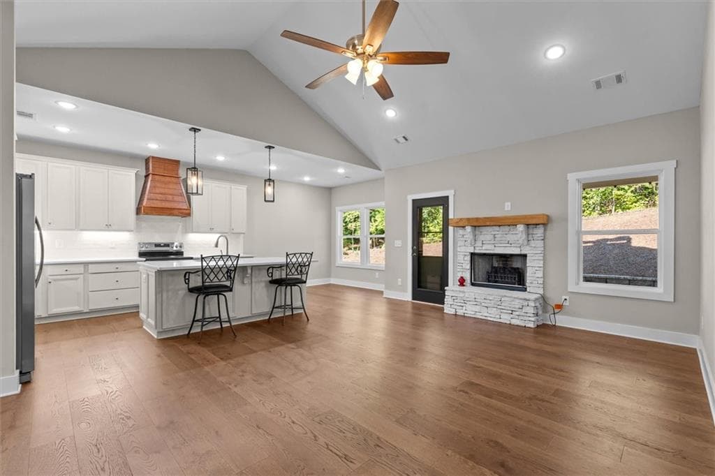 4 bedroom, 3 bathroom, 2,106 sq ft single family residence for sale at 2406 Battle Drive, Villa Rica, GA 30180 — photo 8
