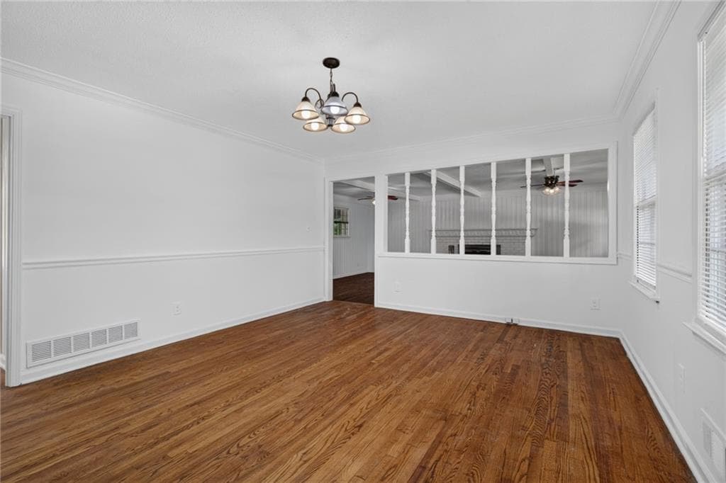 3 bedroom, 2 bathroom, 2,666 sq ft single family residence for rent at 3292 Holly Springs Road, Marietta, GA 30062 for $2,300 a month — photo 4