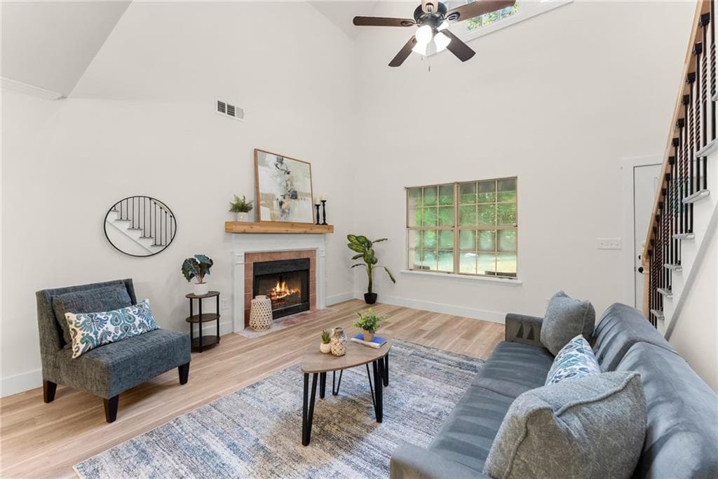 3 bedroom, 2 bathroom, 1,701 sq ft single family residence for sale at 1662 Jimmy Dodd Road, Buford, GA 30518 — photo 8