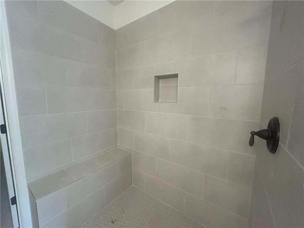 2 bedroom, 2 bathroom, 1,627 sq ft townhouse under contract at 122 Harmony Circle, Cartersville, GA 30120 — photo 9