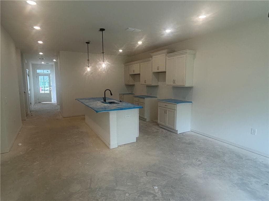 2 bedroom, 2 bathroom, 1,627 sq ft townhouse under contract at 122 Harmony Circle, Cartersville, GA 30120 — photo 6