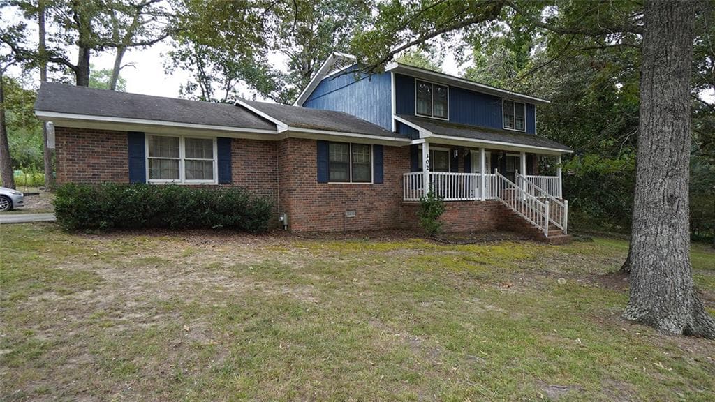 4 bedroom, 4 bathroom, 1,896 sq ft single family residence for sale at 302 Ridgewood Road, Cedartown, GA 30125