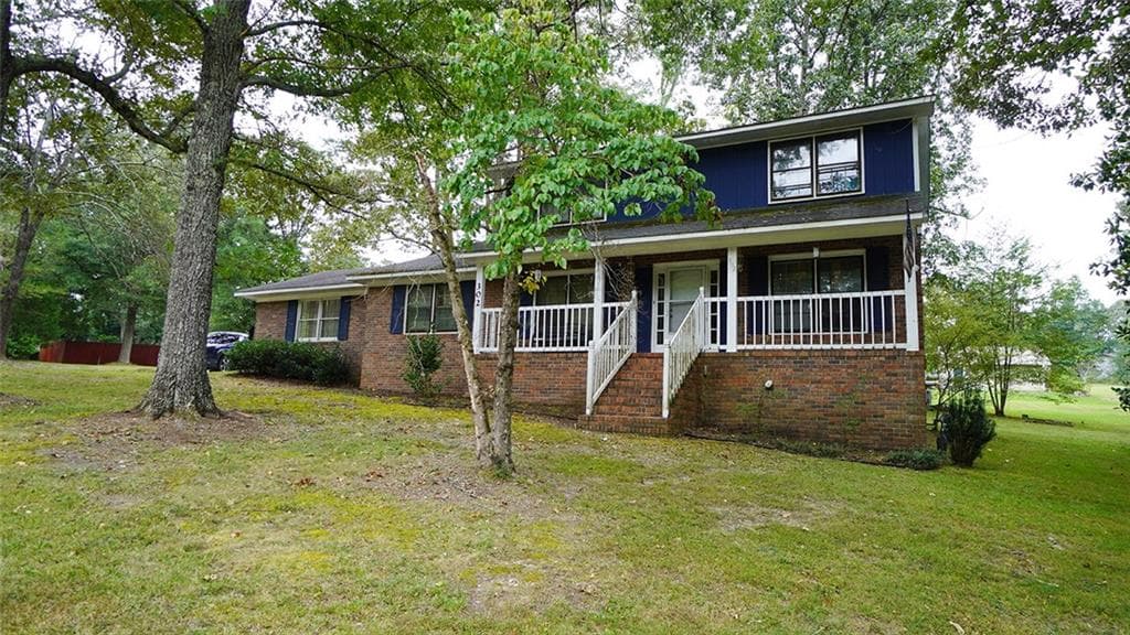 4 bedroom, 4 bathroom, 1,896 sq ft single family residence for sale at 302 Ridgewood Road, Cedartown, GA 30125 — photo 2