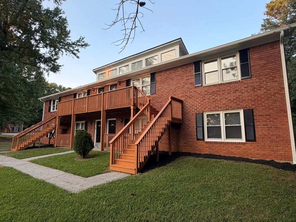 2 bedroom, 1 bathroom, 2,148 sq ft quadruplex for rent at 1988 Patterson Court 1994, Lawrenceville, GA 30044 for $1,500 a month — photo 7