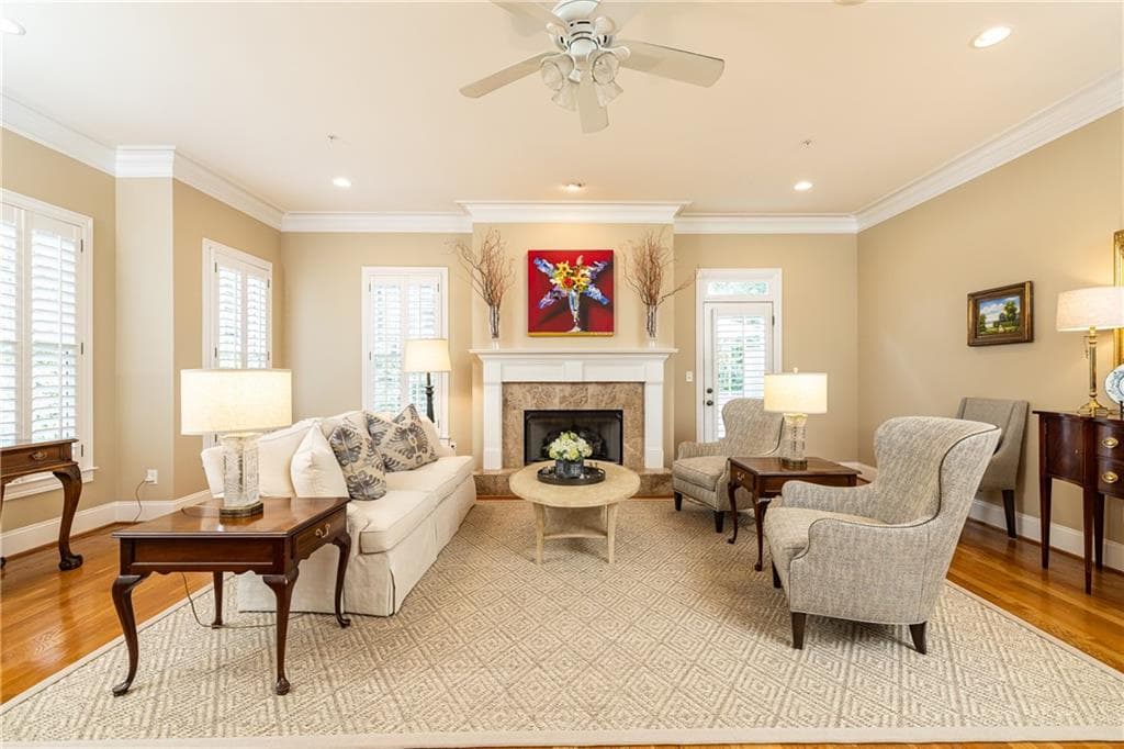 3 bedroom, 4 bathroom, 3,718 sq ft townhouse for sale at 5492 Glenridge Drive 524, Sandy Springs, GA 30342 — photo 8