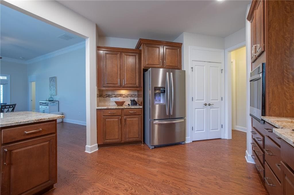 2 bedroom, 2 bathroom, 1,946 sq ft single family residence for sale at 3609 Blue Cypress Cove, Gainesville, GA 30504 — photo 8